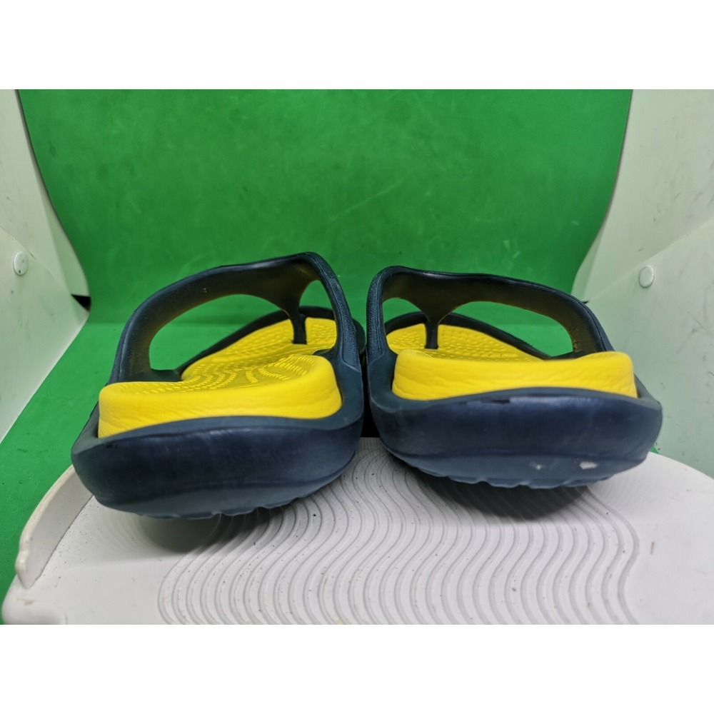Crocs Modi Michigan Flip Sandals Super Cushy Blue Yellow Size 10 - Picture 8 of 11